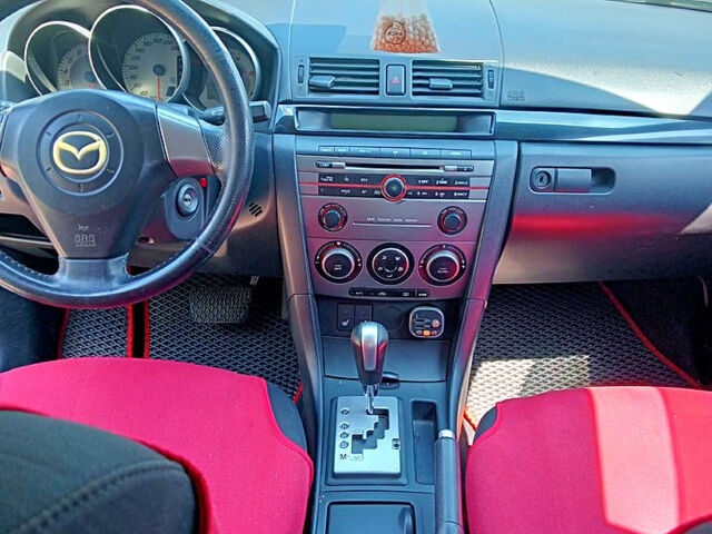Фиолетовый Мазда 3, объемом двигателя 1.6 л и пробегом 160 тыс. км за 4999 $, фото 10 на Automoto.ua