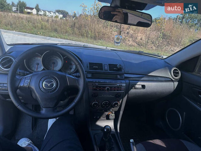 Фиолетовый Мазда 3, объемом двигателя 1.6 л и пробегом 146 тыс. км за 5300 $, фото 9 на Automoto.ua