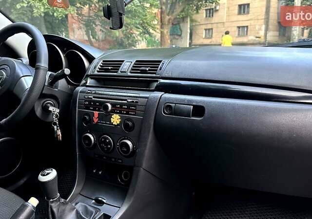 Фіолетовий Мазда 3, об'ємом двигуна 1.6 л та пробігом 335 тис. км за 4999 $, фото 14 на Automoto.ua