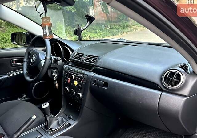 Фіолетовий Мазда 3, об'ємом двигуна 1.6 л та пробігом 335 тис. км за 4999 $, фото 15 на Automoto.ua