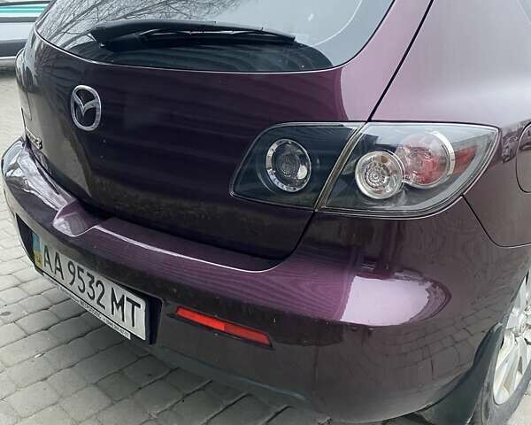 Фіолетовий Мазда 3, об'ємом двигуна 1.6 л та пробігом 317 тис. км за 5000 $, фото 1 на Automoto.ua