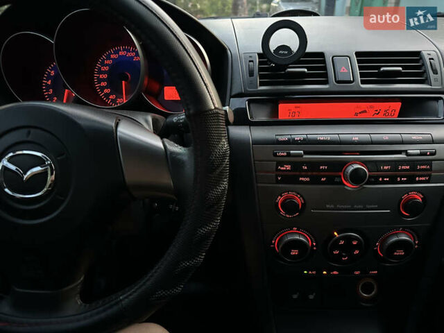 Фіолетовий Мазда 3, об'ємом двигуна 1.6 л та пробігом 186 тис. км за 6300 $, фото 16 на Automoto.ua