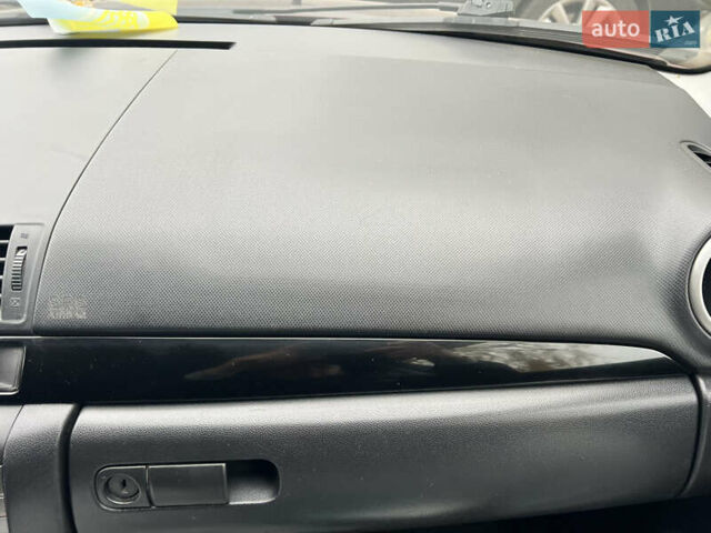 Фиолетовый Мазда 3, объемом двигателя 1.6 л и пробегом 211 тыс. км за 3750 $, фото 28 на Automoto.ua