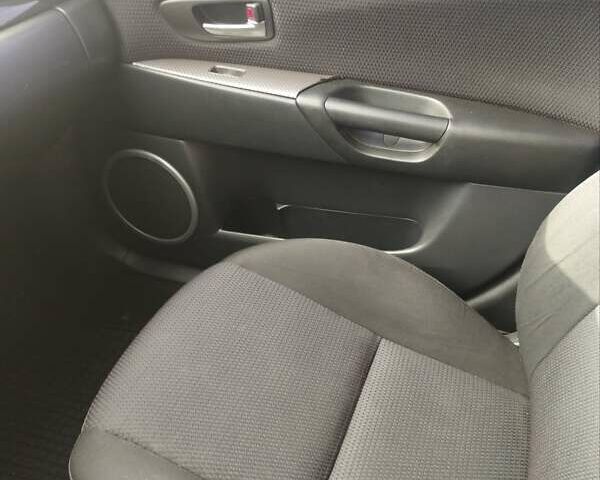 Фиолетовый Мазда 3, объемом двигателя 1.6 л и пробегом 155 тыс. км за 5800 $, фото 8 на Automoto.ua