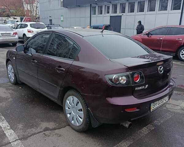 Фиолетовый Мазда 3, объемом двигателя 1.6 л и пробегом 150 тыс. км за 5500 $, фото 7 на Automoto.ua