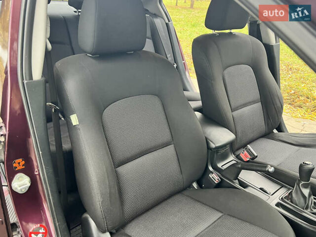 Фиолетовый Мазда 3, объемом двигателя 1.6 л и пробегом 211 тыс. км за 3750 $, фото 27 на Automoto.ua