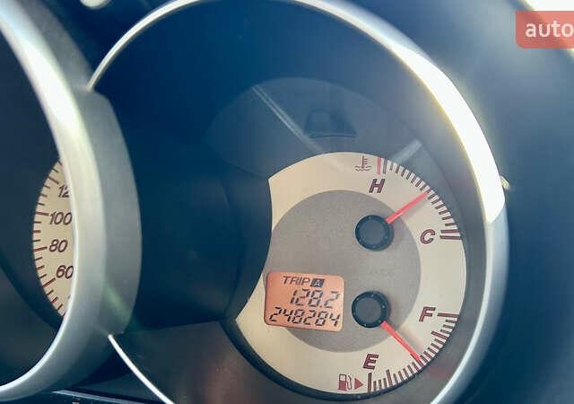 Фиолетовый Мазда 3, объемом двигателя 2 л и пробегом 248 тыс. км за 5100 $, фото 11 на Automoto.ua