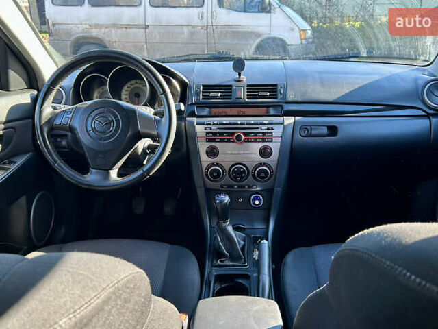 Фиолетовый Мазда 3, объемом двигателя 2 л и пробегом 248 тыс. км за 5100 $, фото 9 на Automoto.ua