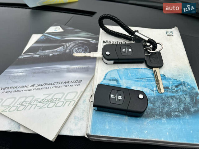 Фиолетовый Мазда 3, объемом двигателя 1.6 л и пробегом 211 тыс. км за 3750 $, фото 55 на Automoto.ua