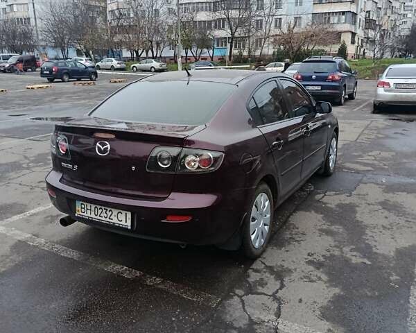 Фиолетовый Мазда 3, объемом двигателя 1.6 л и пробегом 150 тыс. км за 5500 $, фото 6 на Automoto.ua