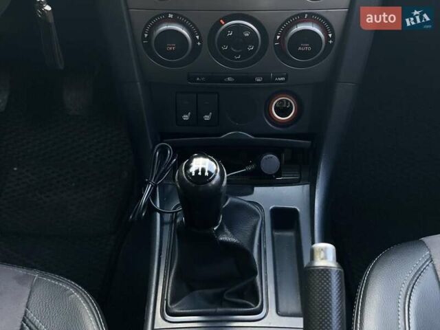 Фиолетовый Мазда 3, объемом двигателя 1.6 л и пробегом 294 тыс. км за 5400 $, фото 17 на Automoto.ua