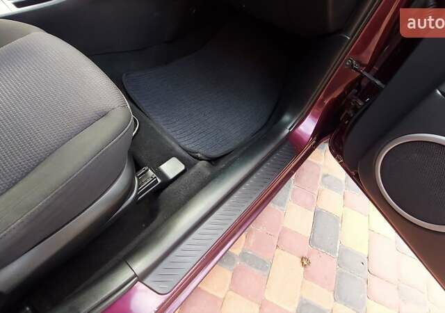 Фіолетовий Мазда 3, об'ємом двигуна 1.59 л та пробігом 235 тис. км за 6400 $, фото 14 на Automoto.ua