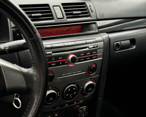 Фіолетовий Мазда 3, об'ємом двигуна 1.6 л та пробігом 204 тис. км за 5250 $, фото 64 на Automoto.ua