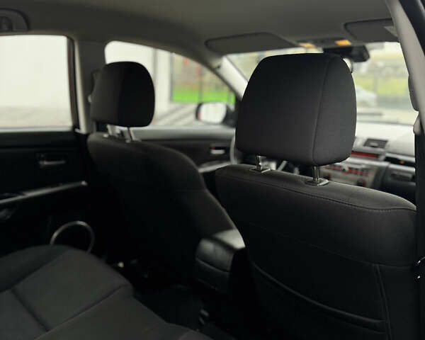 Фіолетовий Мазда 3, об'ємом двигуна 1.6 л та пробігом 204 тис. км за 5250 $, фото 46 на Automoto.ua