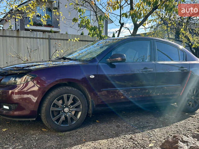 Фиолетовый Мазда 3, объемом двигателя 2 л и пробегом 248 тыс. км за 5100 $, фото 5 на Automoto.ua