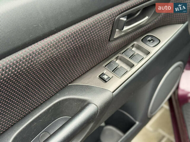 Фіолетовий Мазда 3, об'ємом двигуна 1.6 л та пробігом 170 тис. км за 5800 $, фото 10 на Automoto.ua