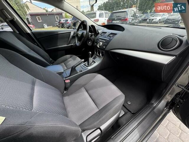 Коричневый Мазда 3, объемом двигателя 1.6 л и пробегом 234 тыс. км за 6300 $, фото 27 на Automoto.ua