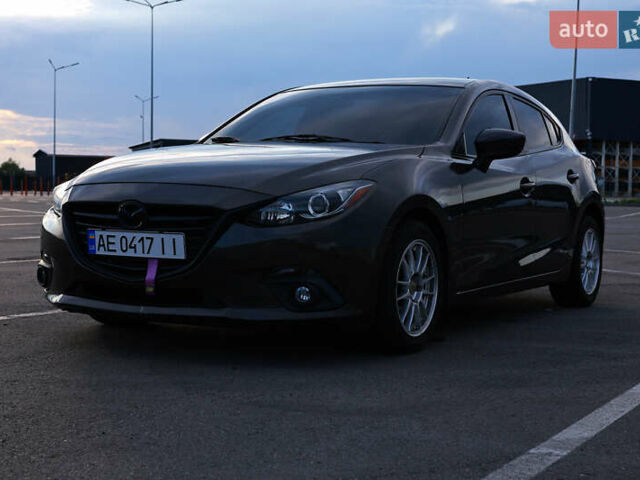 Коричневый Мазда 3, объемом двигателя 2 л и пробегом 196 тыс. км за 9000 $, фото 1 на Automoto.ua