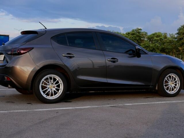 Мазда 3 2013 в Днепре (Днепропетровске) на Automoto.ua Коричневый Мазда 3, объемом двигателя 2 л и пробегом 197 тыс. км за 8200 $, фото 5 на Automoto.ua