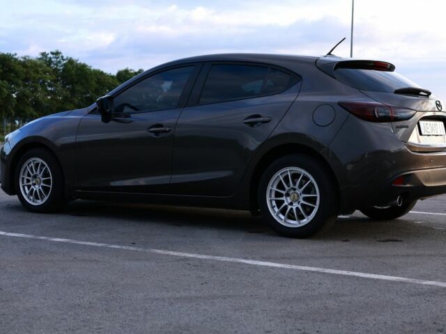 Мазда 3 2013 в Днепре (Днепропетровске) на Automoto.ua Коричневый Мазда 3, объемом двигателя 2 л и пробегом 197 тыс. км за 8200 $, фото 2 на Automoto.ua