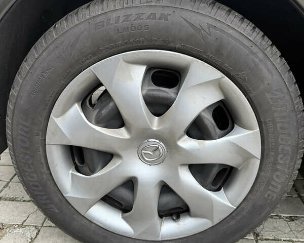 Коричневый Мазда 3, объемом двигателя 2 л и пробегом 192 тыс. км за 10000 $, фото 16 на Automoto.ua