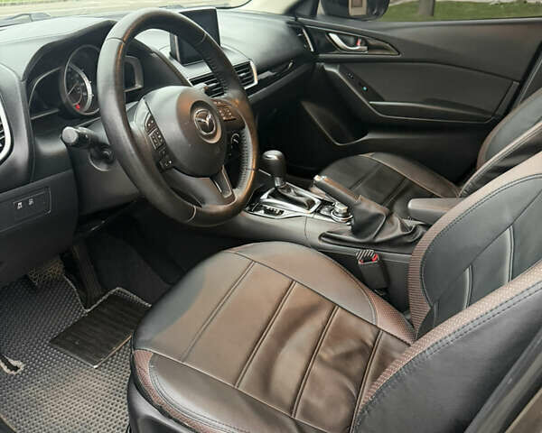 Коричневый Мазда 3, объемом двигателя 2 л и пробегом 192 тыс. км за 10000 $, фото 8 на Automoto.ua