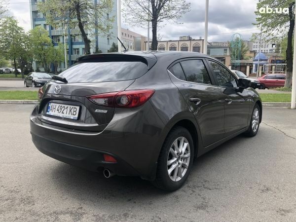 Коричневый Мазда 3, объемом двигателя 1.5 л и пробегом 97 тыс. км за 13600 $, фото 6 на Automoto.ua