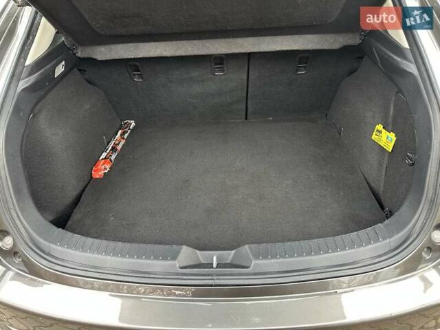 Мазда 3 2017 у Житомирі на Automoto.ua Коричневий Мазда 3, об'ємом двигуна 2 л та пробігом 120 тис. км за 12500 $, фото 14 на Automoto.ua