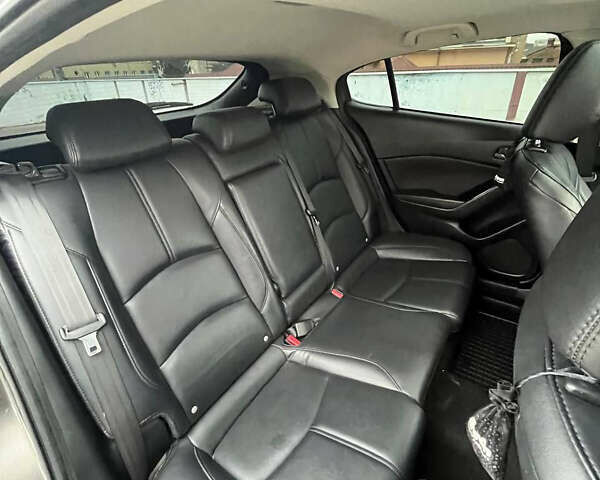 Коричневый Мазда 3, объемом двигателя 2.49 л и пробегом 160 тыс. км за 11700 $, фото 7 на Automoto.ua