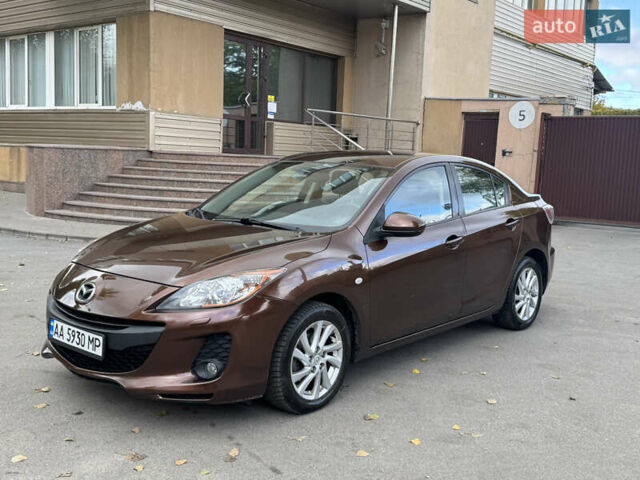 Коричневый Мазда 3, объемом двигателя 1.6 л и пробегом 136 тыс. км за 8300 $, фото 3 на Automoto.ua