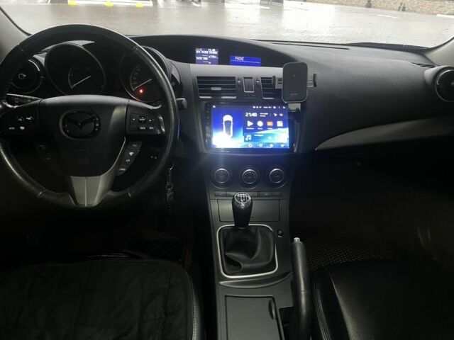 Коричневый Мазда 3, объемом двигателя 1.6 л и пробегом 197 тыс. км за 6800 $, фото 7 на Automoto.ua