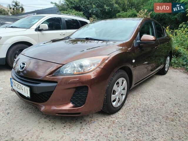 Коричневий Мазда 3, об'ємом двигуна 1.6 л та пробігом 65 тис. км за 9500 $, фото 6 на Automoto.ua