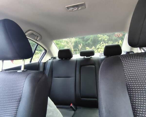 Коричневий Мазда 3, об'ємом двигуна 1.6 л та пробігом 65 тис. км за 9500 $, фото 23 на Automoto.ua