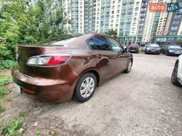 Коричневий Мазда 3, об'ємом двигуна 1.6 л та пробігом 65 тис. км за 9500 $, фото 2 на Automoto.ua