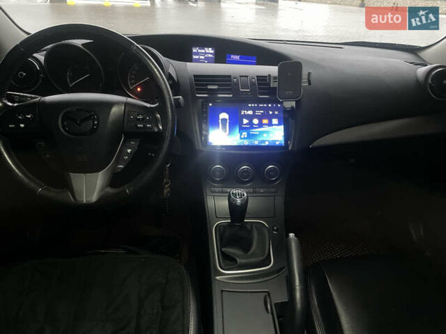 Коричневый Мазда 3, объемом двигателя 1.56 л и пробегом 197 тыс. км за 6800 $, фото 7 на Automoto.ua