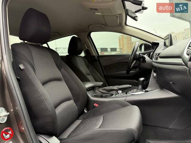 Коричневий Мазда 3, об'ємом двигуна 1.5 л та пробігом 246 тис. км за 11690 $, фото 11 на Automoto.ua