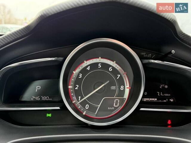 Коричневий Мазда 3, об'ємом двигуна 1.5 л та пробігом 246 тис. км за 11690 $, фото 20 на Automoto.ua