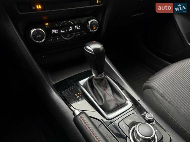 Коричневий Мазда 3, об'ємом двигуна 1.5 л та пробігом 246 тис. км за 11690 $, фото 26 на Automoto.ua