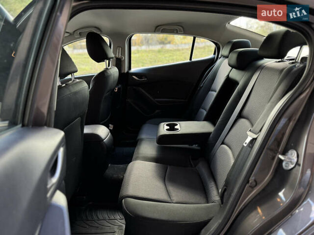 Мазда 3 2014 в Киеве на Automoto.ua Коричневый Мазда 3, объемом двигателя 2 л и пробегом 111 тыс. км за 9999 $, фото 18 на Automoto.ua