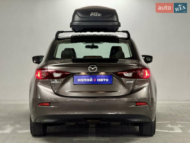 Мазда 3 2014 в Киеве на Automoto.ua Коричневый Мазда 3, объемом двигателя 2 л и пробегом 111 тыс. км за 9999 $, фото 5 на Automoto.ua