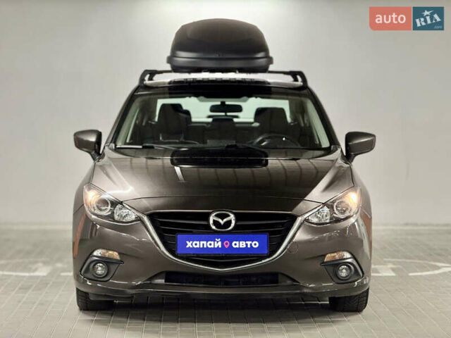 Мазда 3 2014 в Киеве на Automoto.ua Коричневый Мазда 3, объемом двигателя 2 л и пробегом 111 тыс. км за 9999 $, фото 1 на Automoto.ua