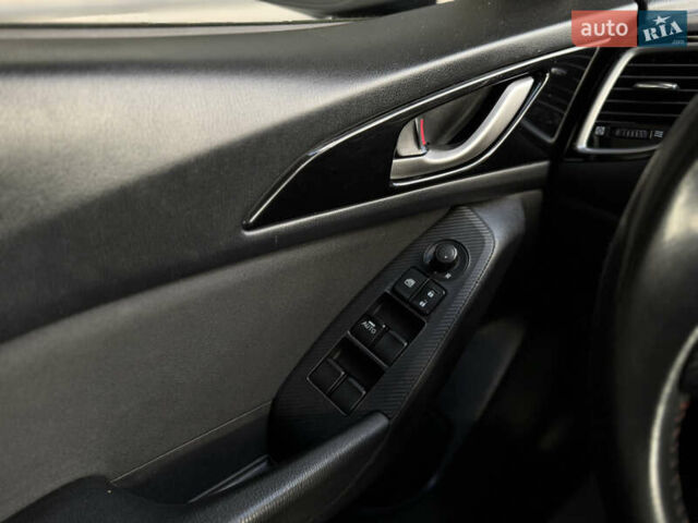 Мазда 3 2014 в Киеве на Automoto.ua Коричневый Мазда 3, объемом двигателя 2 л и пробегом 111 тыс. км за 9999 $, фото 16 на Automoto.ua