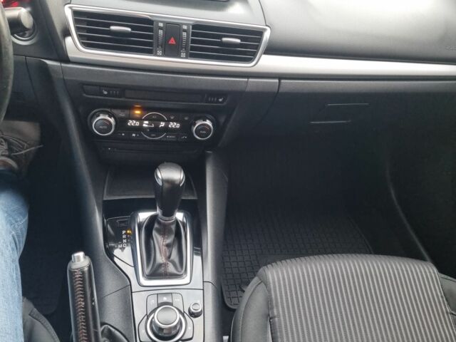 Коричневий Мазда 3, об'ємом двигуна 1.5 л та пробігом 171 тис. км за 12500 $, фото 7 на Automoto.ua