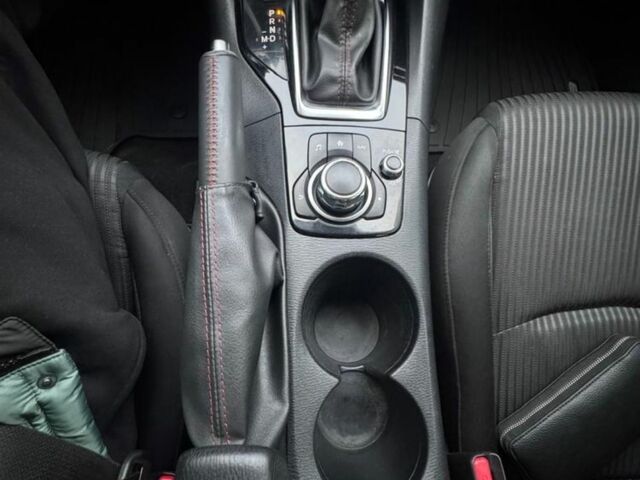 Коричневий Мазда 3, об'ємом двигуна 2 л та пробігом 179 тис. км за 10500 $, фото 6 на Automoto.ua