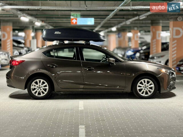 Мазда 3 2014 в Киеве на Automoto.ua Коричневый Мазда 3, объемом двигателя 2 л и пробегом 111 тыс. км за 9999 $, фото 3 на Automoto.ua