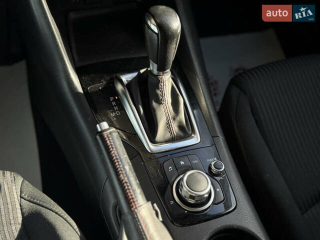 Мазда 3 2014 в Киеве на Automoto.ua Коричневый Мазда 3, объемом двигателя 2 л и пробегом 111 тыс. км за 9999 $, фото 11 на Automoto.ua