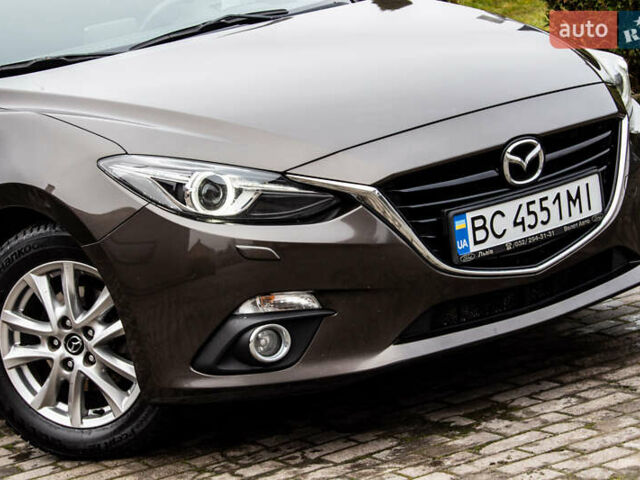 Коричневый Мазда 3, объемом двигателя 1.5 л и пробегом 181 тыс. км за 10500 $, фото 14 на Automoto.ua