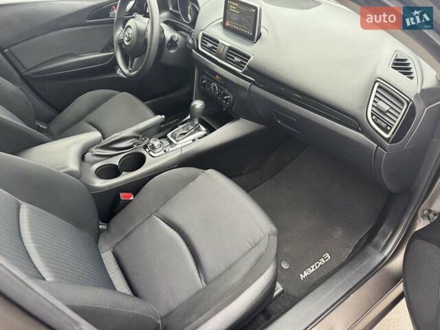 Коричневый Мазда 3, объемом двигателя 2 л и пробегом 175 тыс. км за 9999 $, фото 11 на Automoto.ua