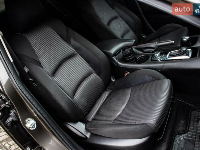 Коричневый Мазда 3, объемом двигателя 1.5 л и пробегом 181 тыс. км за 10500 $, фото 34 на Automoto.ua