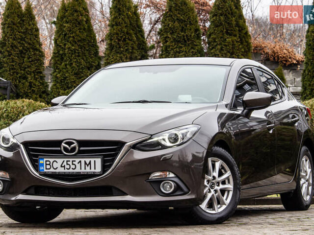 Коричневый Мазда 3, объемом двигателя 1.5 л и пробегом 181 тыс. км за 10500 $, фото 4 на Automoto.ua